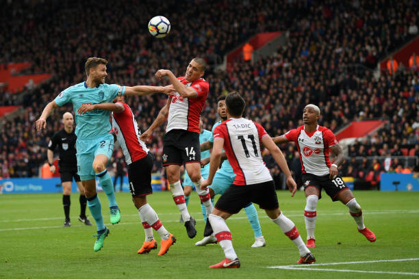 犀利评论 犀利评论