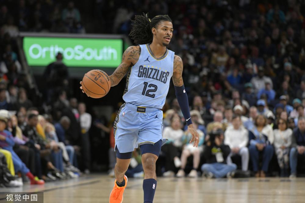 浓墨重彩的 浓墨重彩的