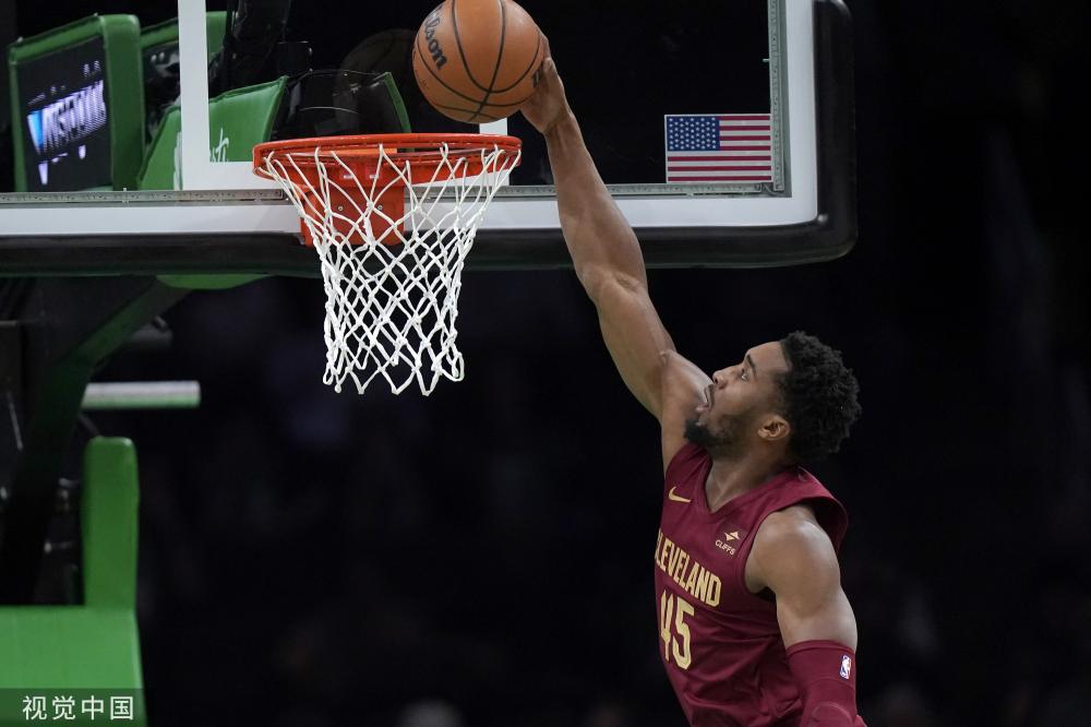 更是一位前 更是一位前