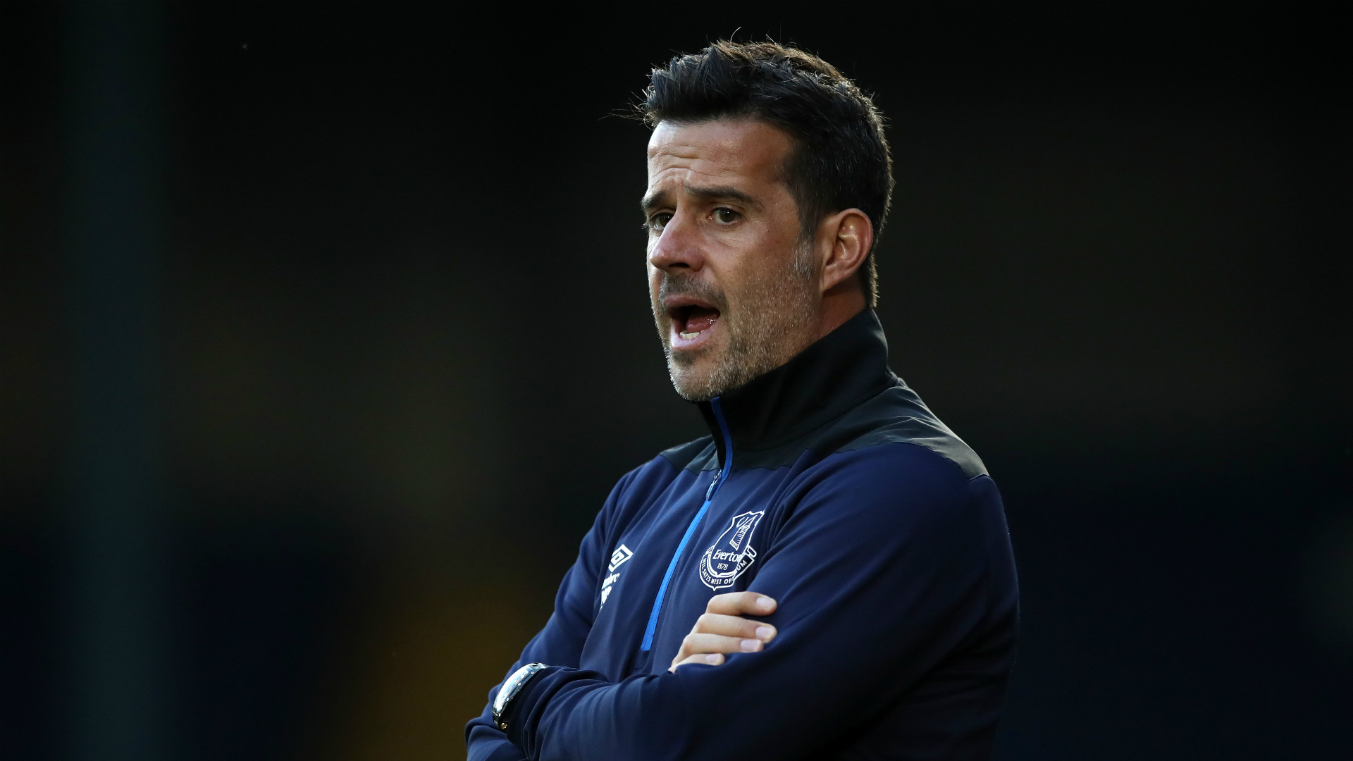 一个年轻天 一个年轻天